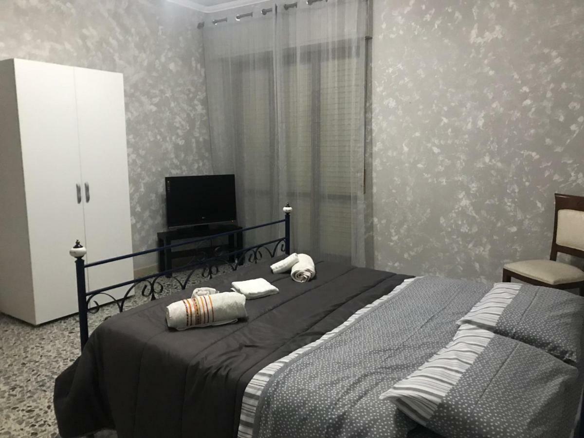 La Casa Del Re Borbone Lejlighed Napoli Eksteriør billede