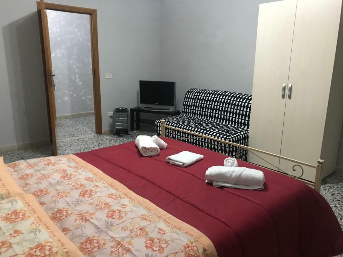 La Casa Del Re Borbone Lejlighed Napoli Eksteriør billede